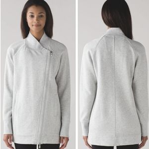 NWOT Lululemon Back To It Wrap Heathered Light Gray Size 4